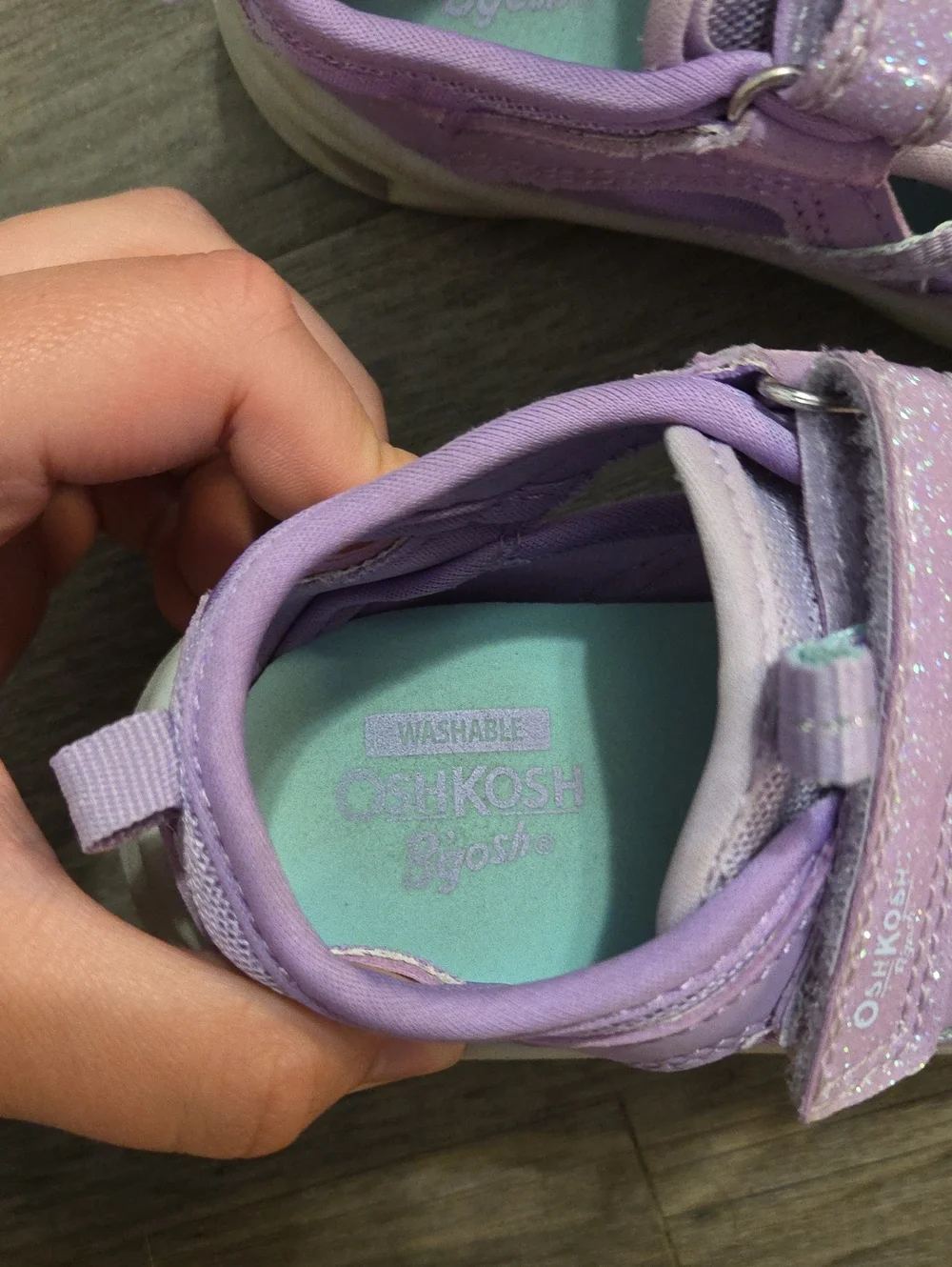OshKosh B'gosh • Purple Water Sneakers
